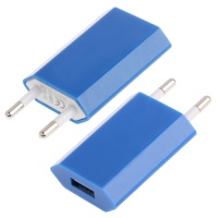base-chargeur-plug-iphone-4-bleu