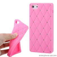 coque-silicone-strass-rose-pale-iphone-5